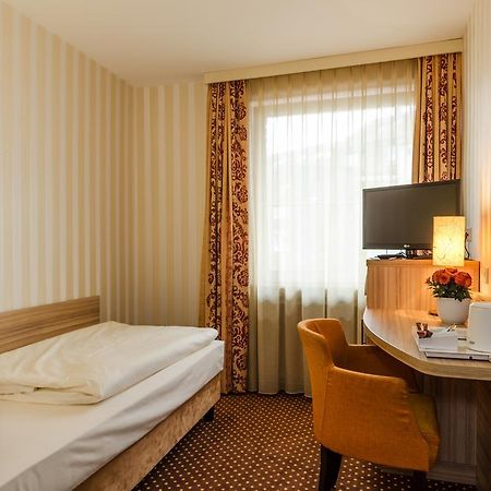 Hotel Alte Post Lehrte Luaran gambar