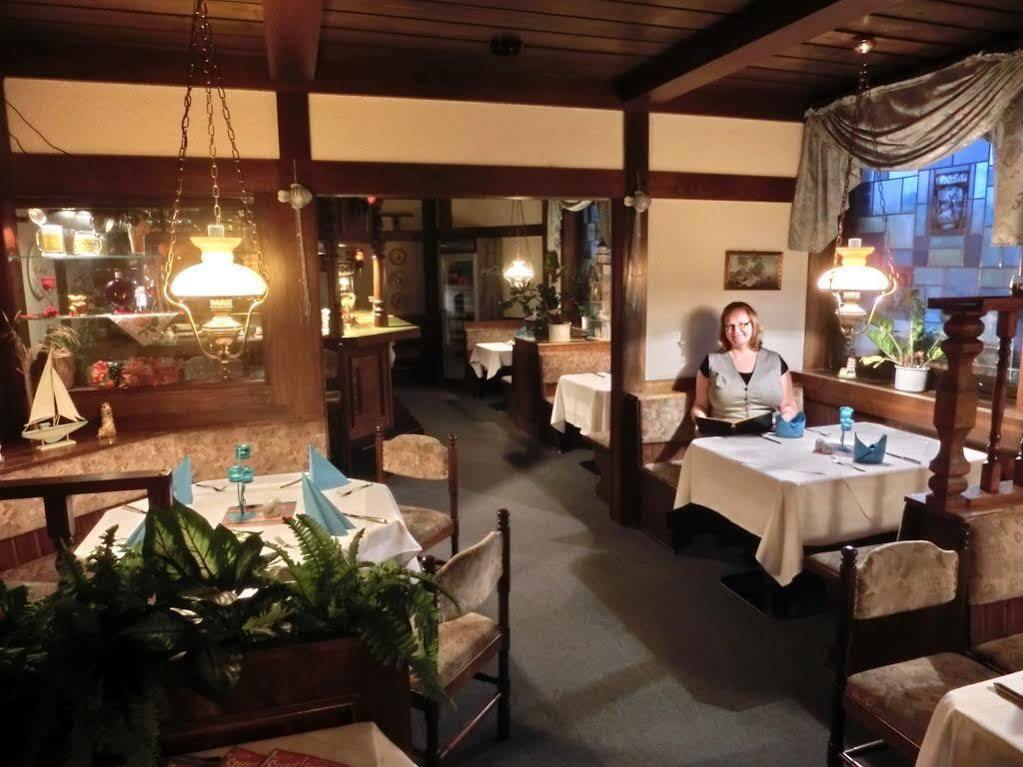 Hotel Alte Post Lehrte Luaran gambar